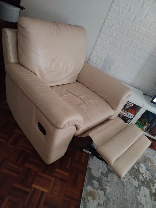 Sofá e poltronas