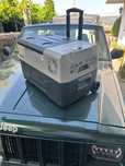 Arca refrigeradora 12/24v 220v nova 30 Litros