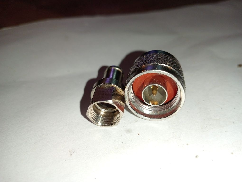 Adapter N-WTYK / F-GNIAZDO do Repeater'ów GSM + końcówka do zaciskania