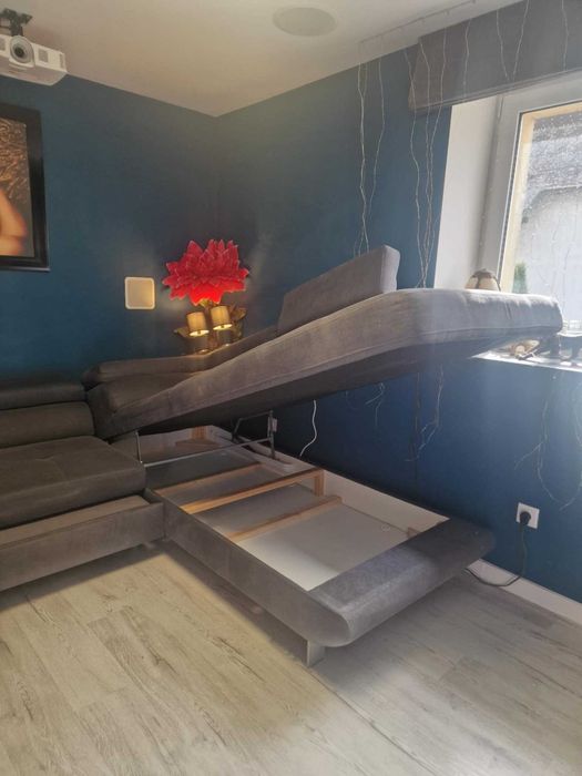 Sprzedam narożnik 2,70 x 2,30 m – wygodny i elegancki