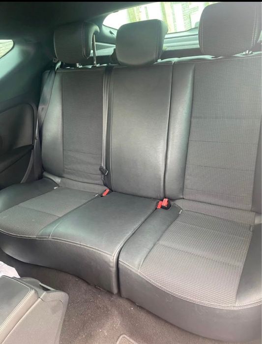 Renault Megane coupe GT line 1.5 dCi -2011