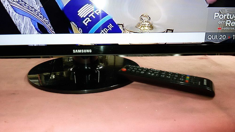 tv led samsung ue32f4000aw 32polgadas  80cm