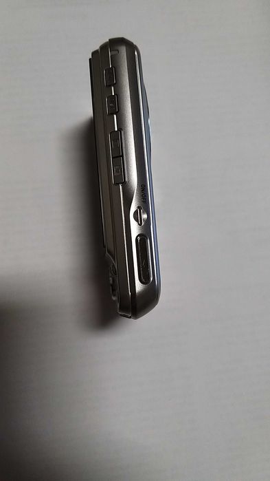 máquina fotográfica Casio Exilim EX-S880