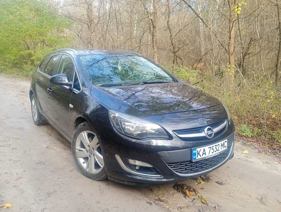 Opel Astra 2013 рік 1.7 дизель
