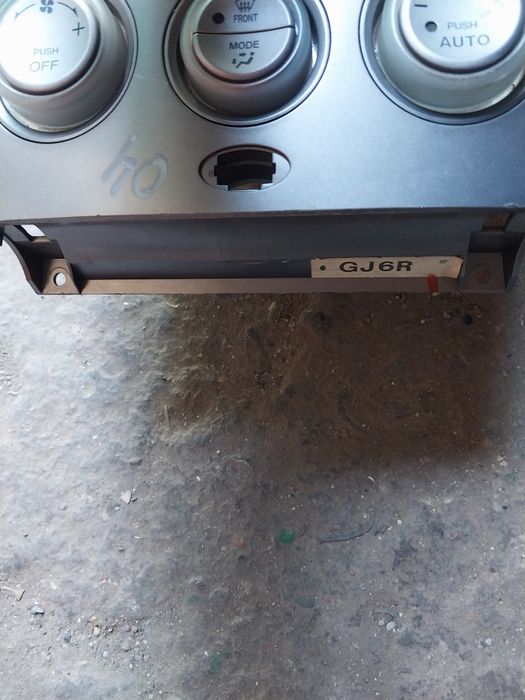 Продам штатный магнитофон на Mazda 6