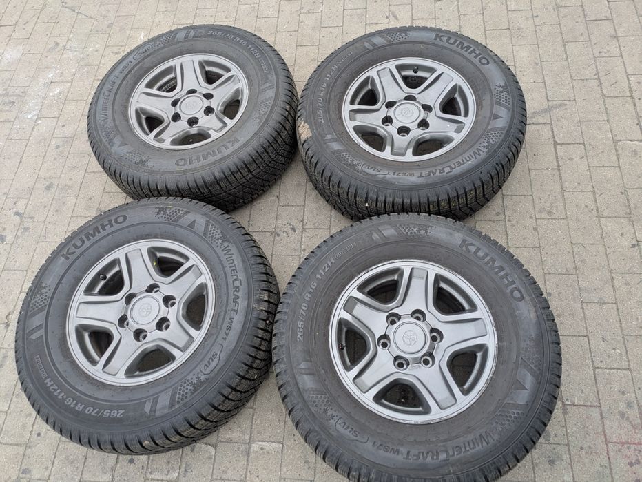 Koła Toyota Landcruiser 6x139,7   265/70R16 Kumho