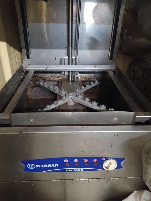 Продам посудомоечную машину, купольную без корзины