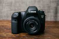 Canon EOS 6D FULL FRAME + Lente 50mm 1.8