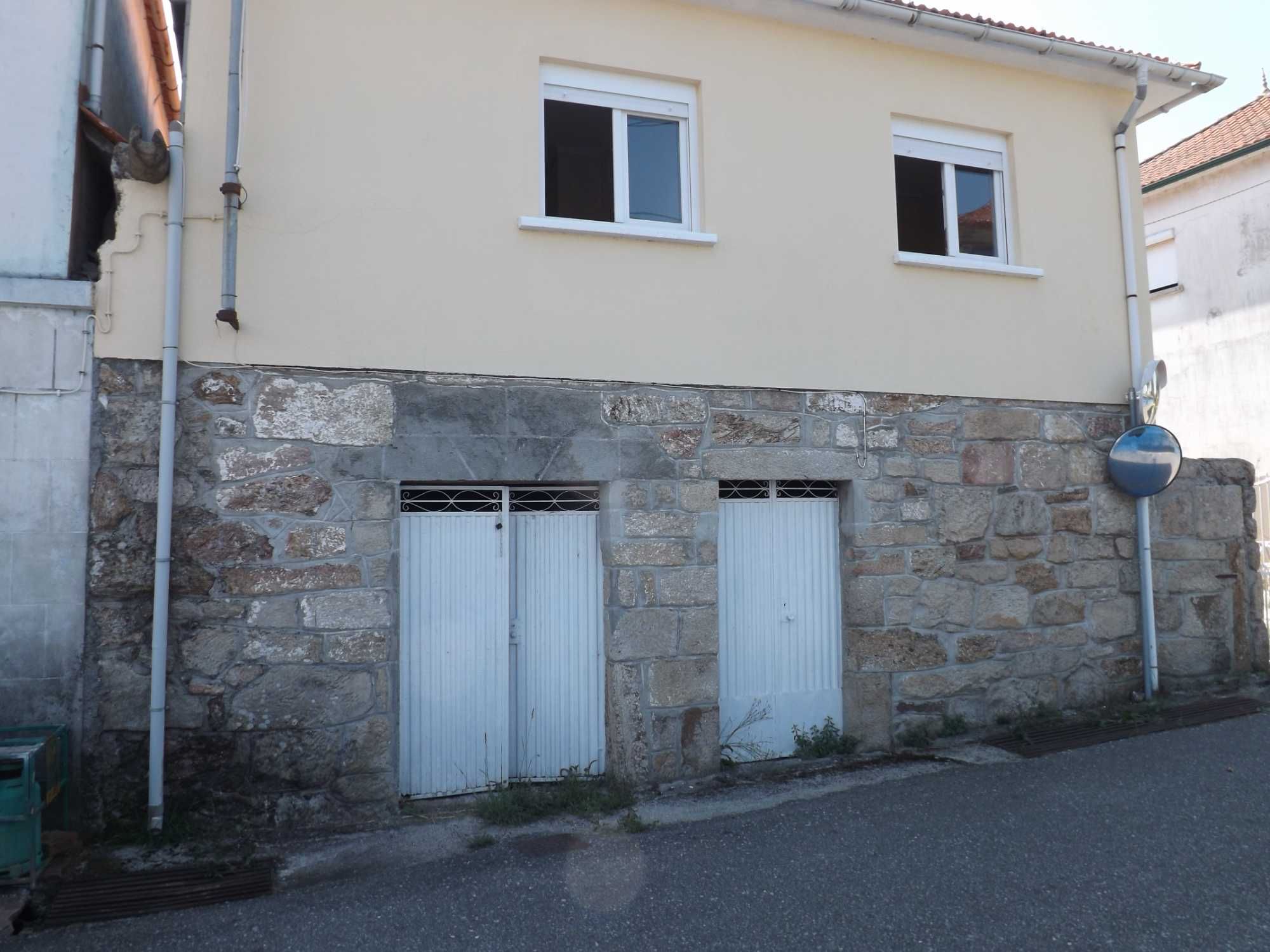 Moradia T2 em Cristoval-Melgaço