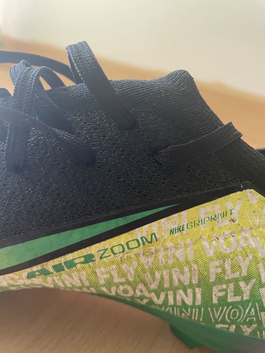 Chuteiras Nike, VINI FLY