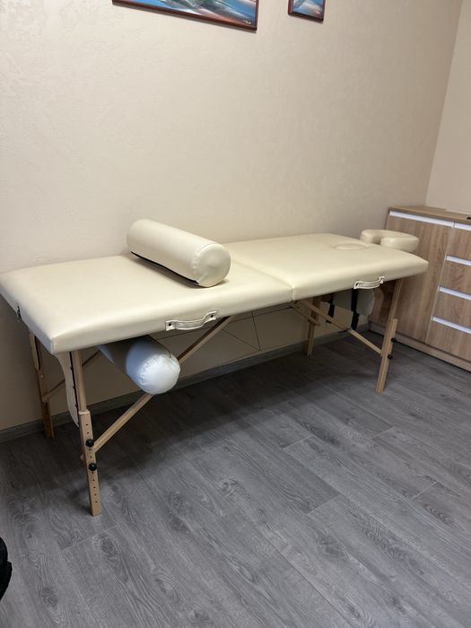 Массажная/косметологическая кушетка