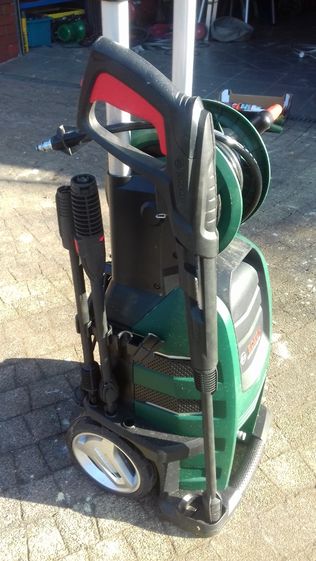 Myjka wysokociśnieniowa Bosch Advanced Aquatak 150 karcher