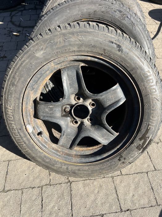 Шини зимові 195/60 R16 Brigestone