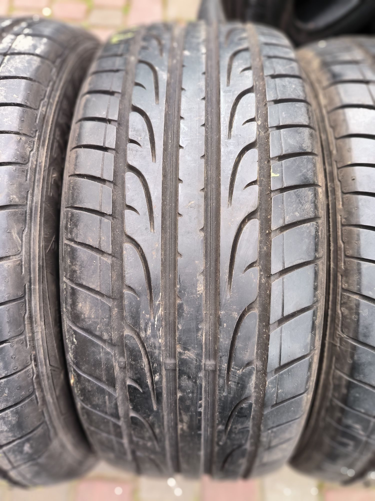 Opony letnie 16 Dunlop 215/45 16