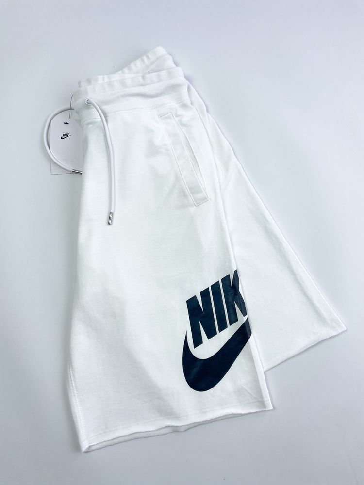 Оригінал! Чоловічі Шорти Nike білі (S) Нові з бірками!
