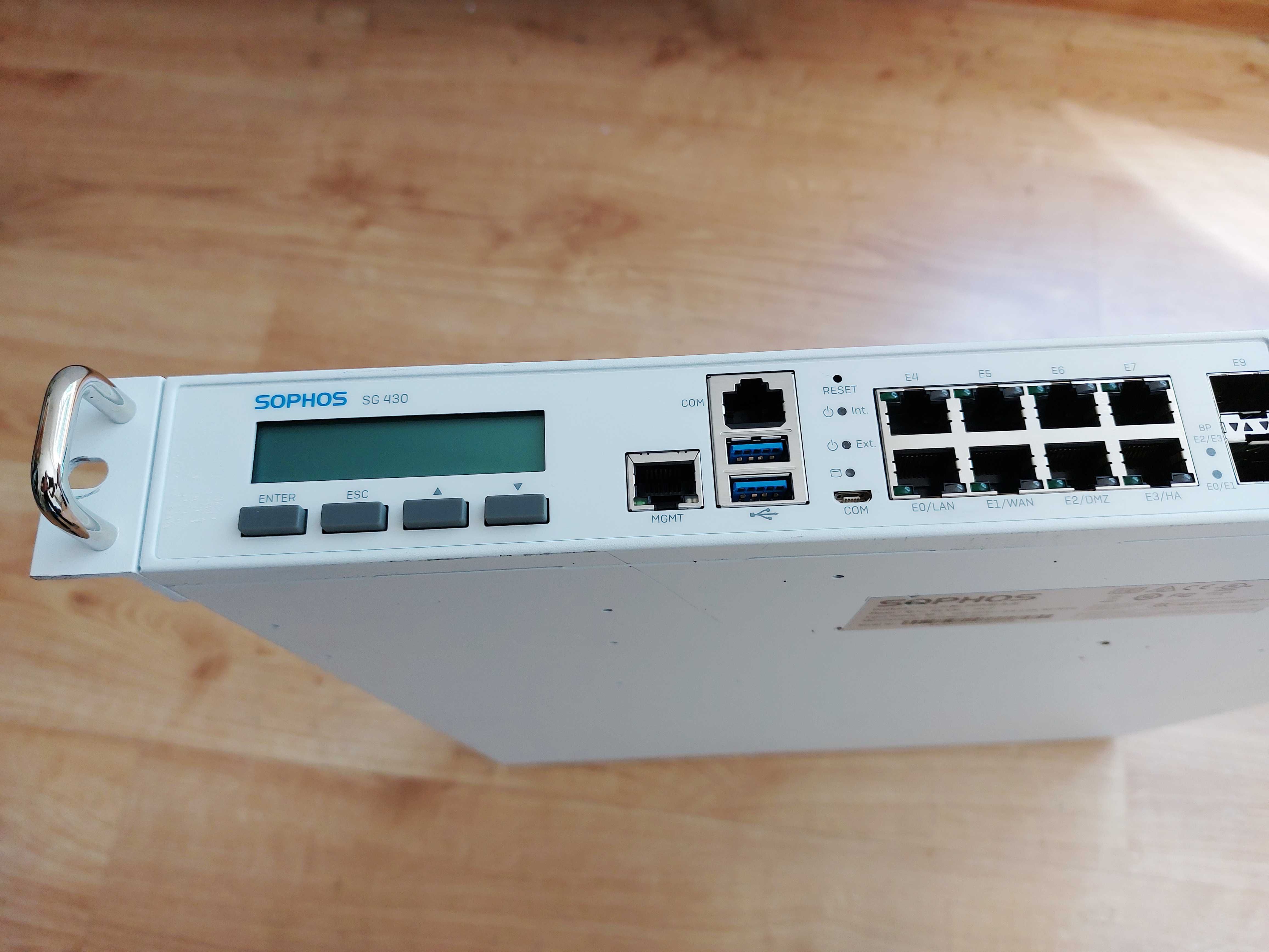 Firewall sprzętowy IPS UTM SOPHOS SG 430 (2)