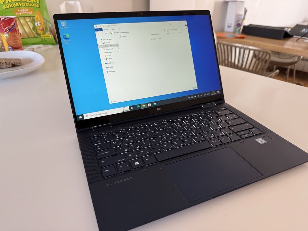 HP Elitte Dragonfly 13.3” i7 1TB