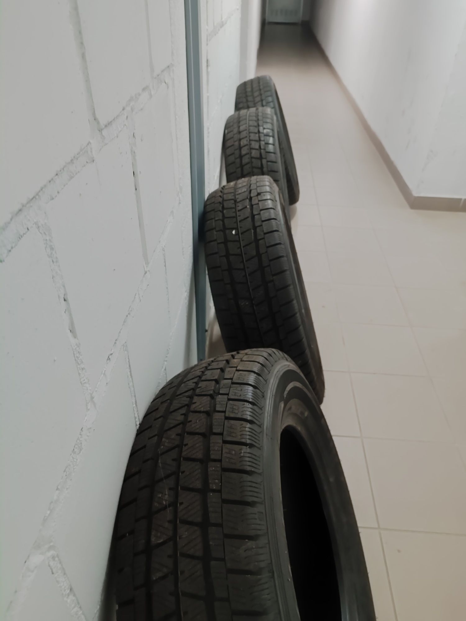 Falken Eurowinter Van01225/70 R17 108/106 T C 
Eurowint