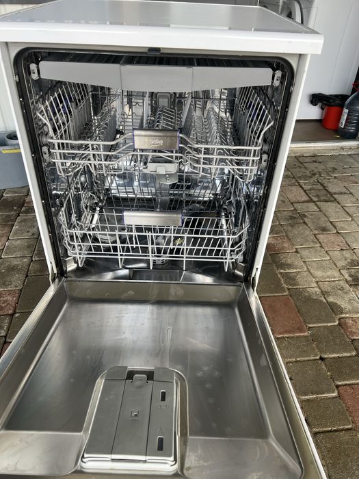 Посудомийна машина beko 60