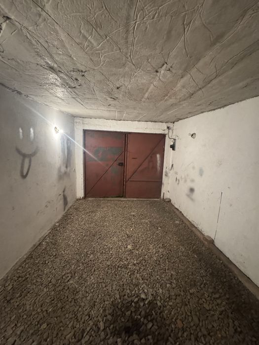 Здам гараж вул кармелюка кооператив 3