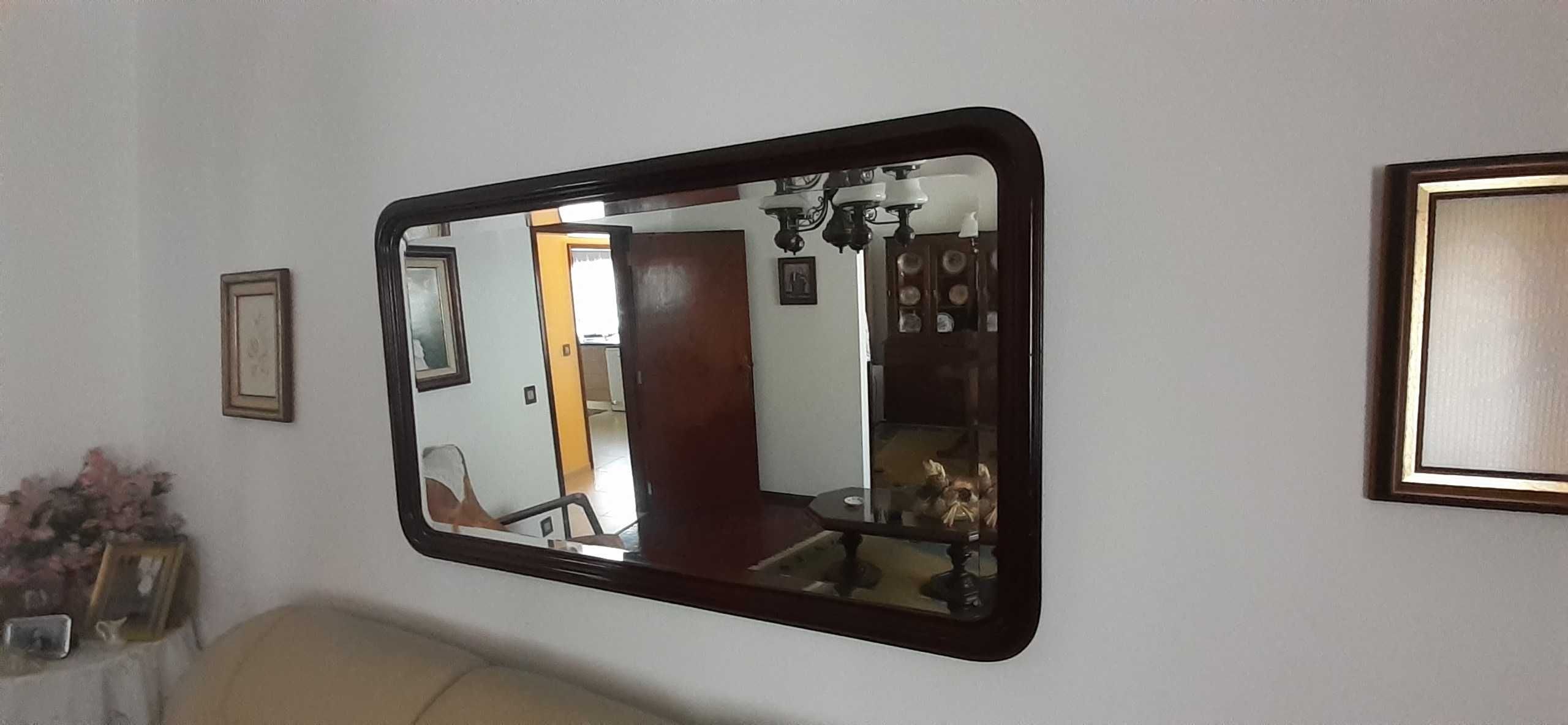 Conjunto mobílias (mesas , móveis e quarto)