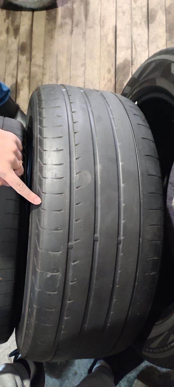 Yokohama advan sport  ЛІТО ПОЛУСЛІКИ 
275/45/R21/110W