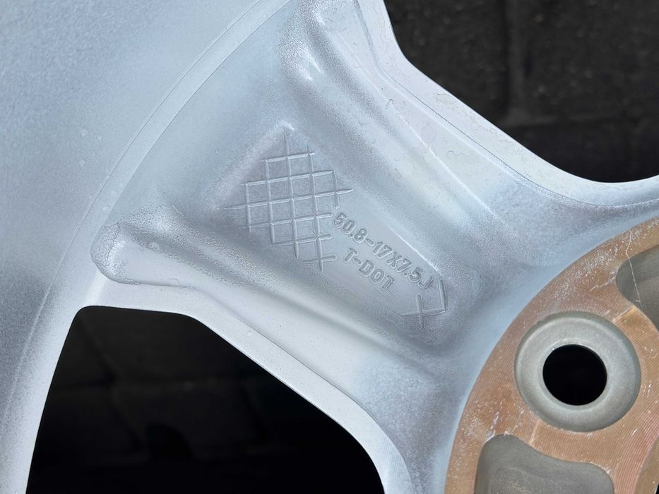 Jak NOWE Koła Jeep Grand Cherokee 235/65/17