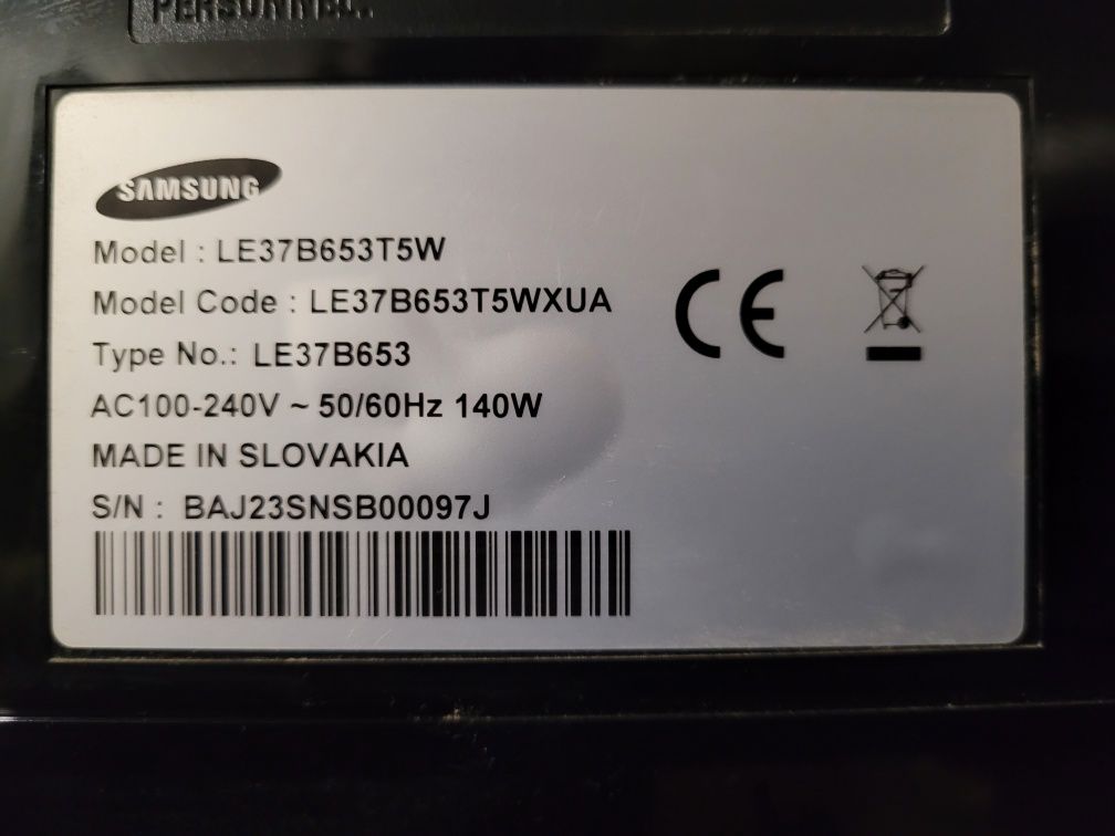 Samsung LE37B653T5W Rose black в идеальном состоянии