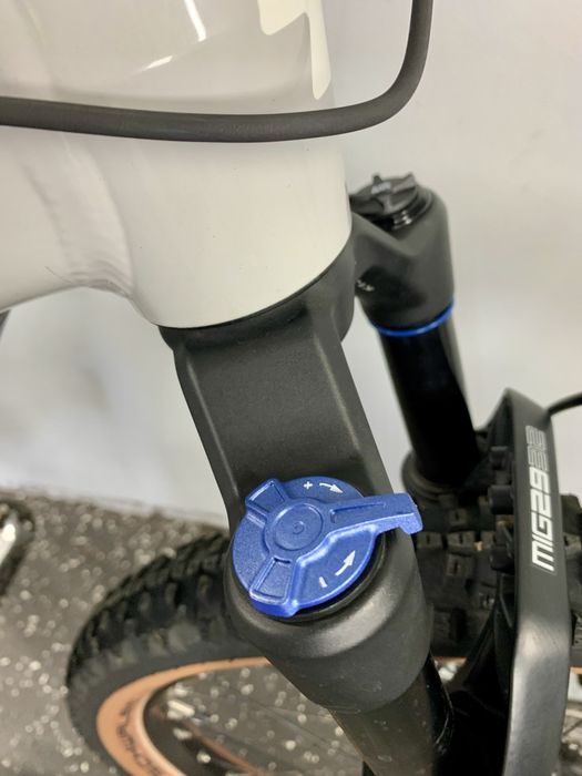 Rower elektryczny CUBE Reaction Hybrid Pro 625/Shimano/Bosch/Wysyłka