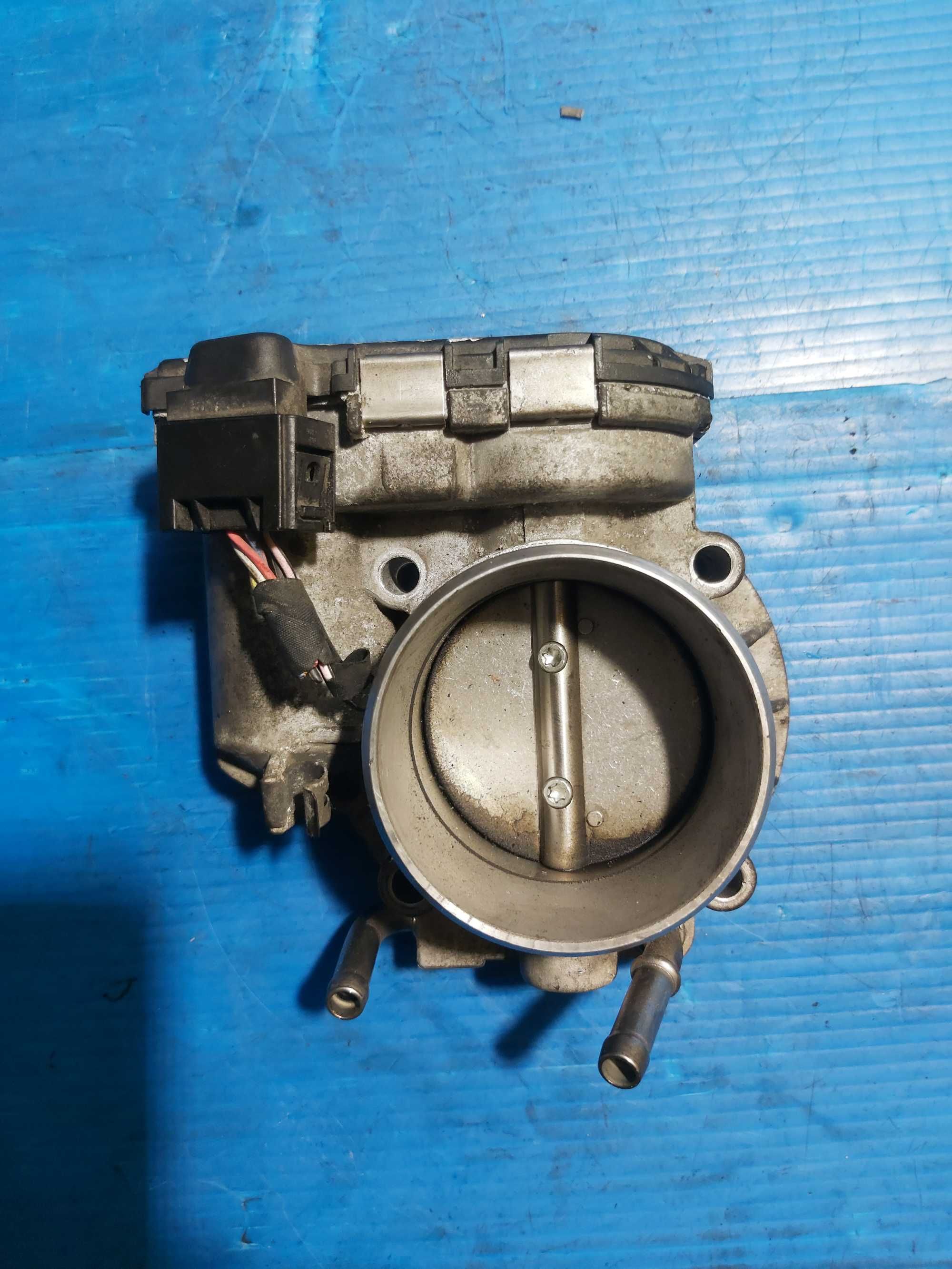 Przepustnica Sonata Kia Carens 2.4