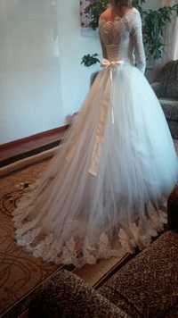 Весільна сукня, весільне плаття, свадебное платье