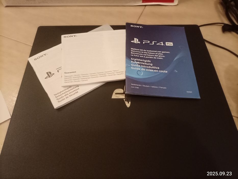 Play Station 4 Pro CUH-72168 1 Tb