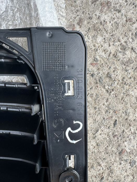 Решітка основа шкода суперб 1