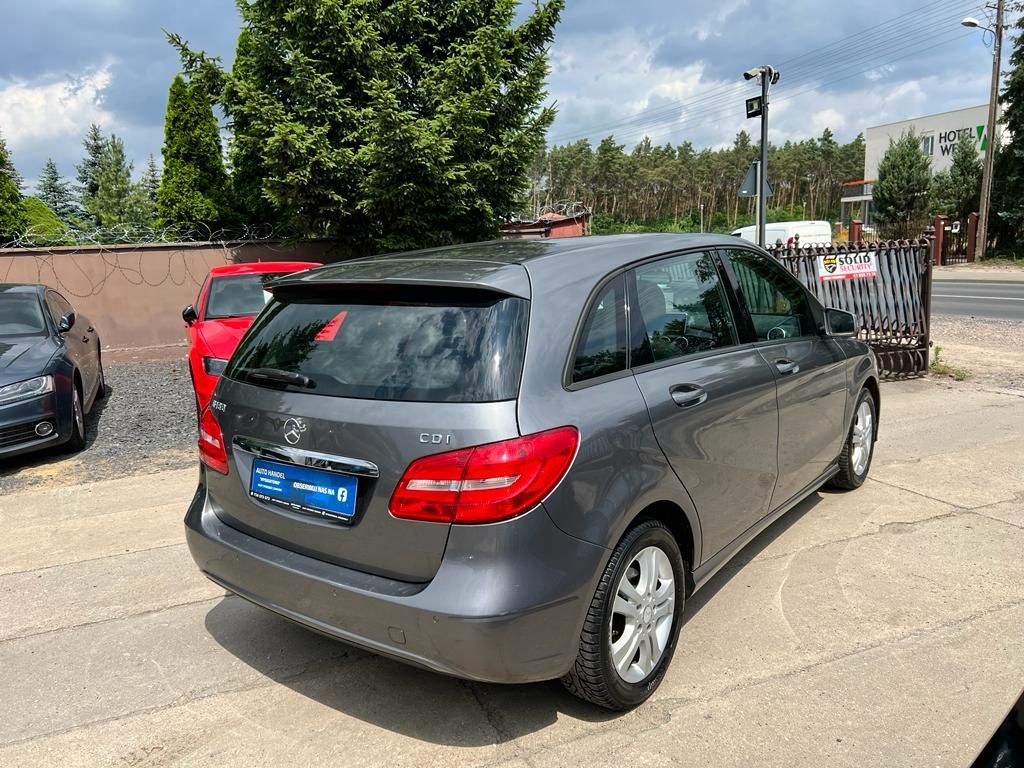 Mercedes B klasa W246 Stan Bdb 1.5 Cdi 109km Navi Radar Możl. Zamiana