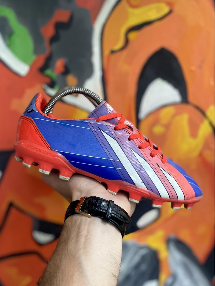 Adidas Messi бутсы сороконожки 38 размер футбольные яркие оригинал