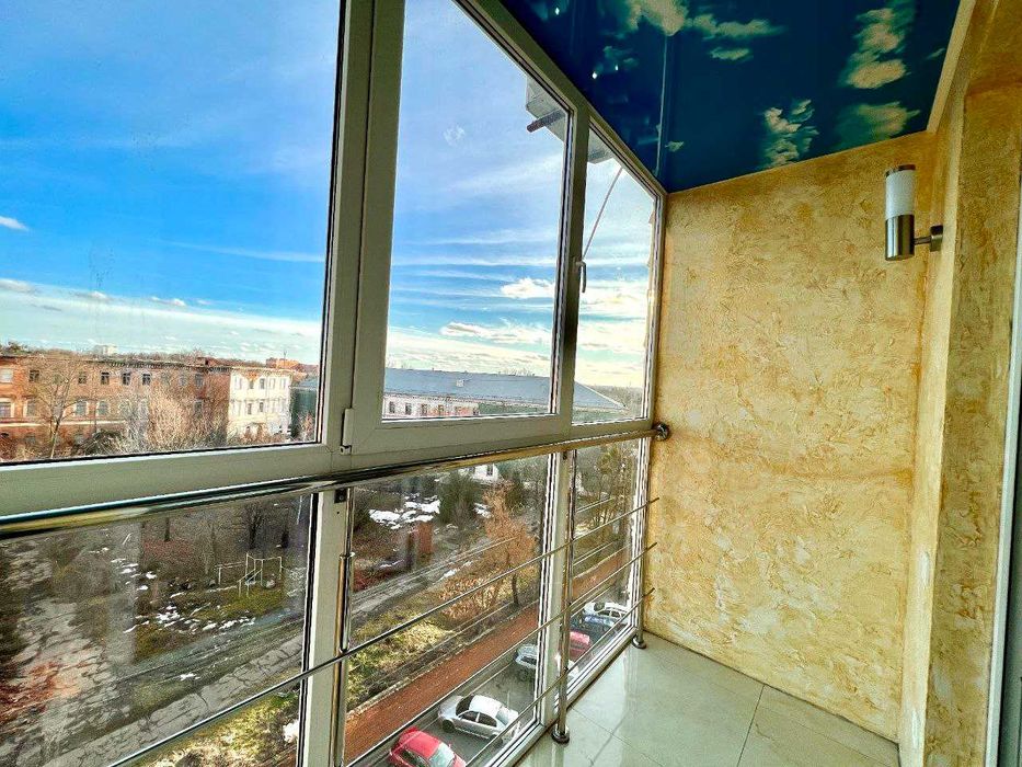 ApartPoltava 2ОКРЕМІ кімн,КУТОВА ванна,ЦЕНТР, СВІТЛО завжди КВЕДИ.5510