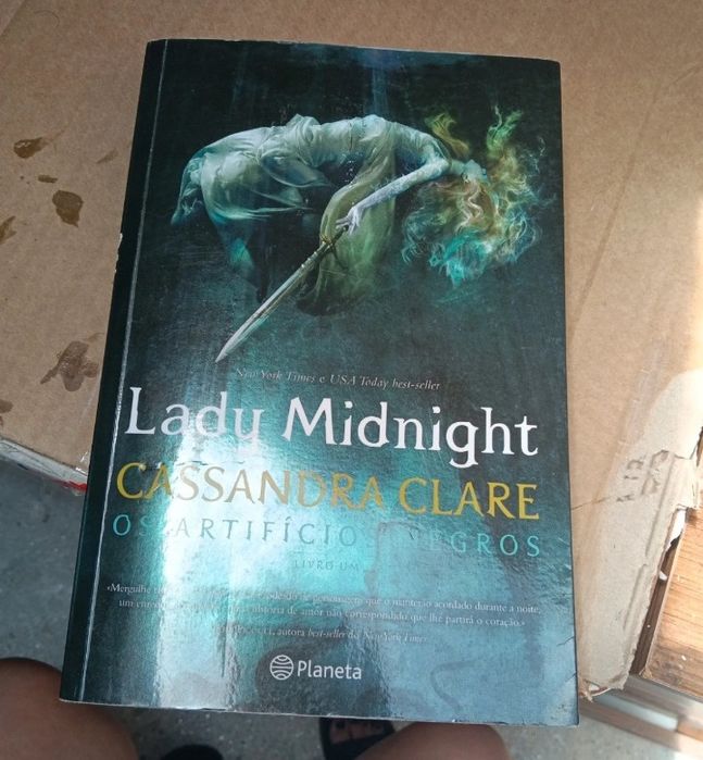 Livro "Lady Midnight" de Cassandra Clare
