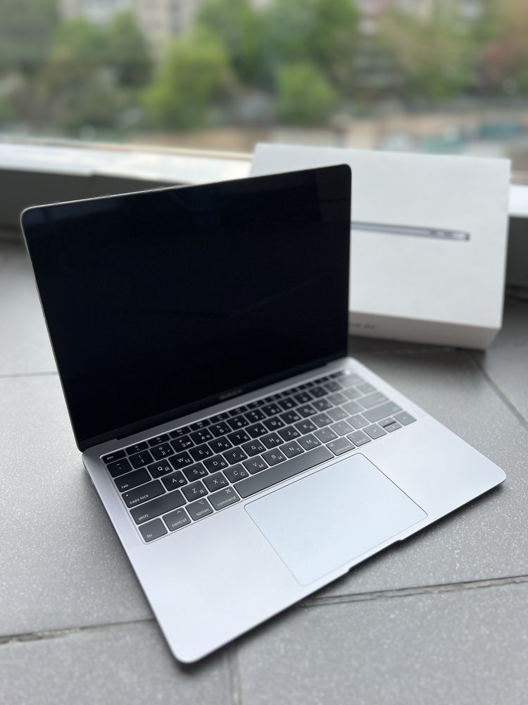 Mac Book Air 13 touch ID