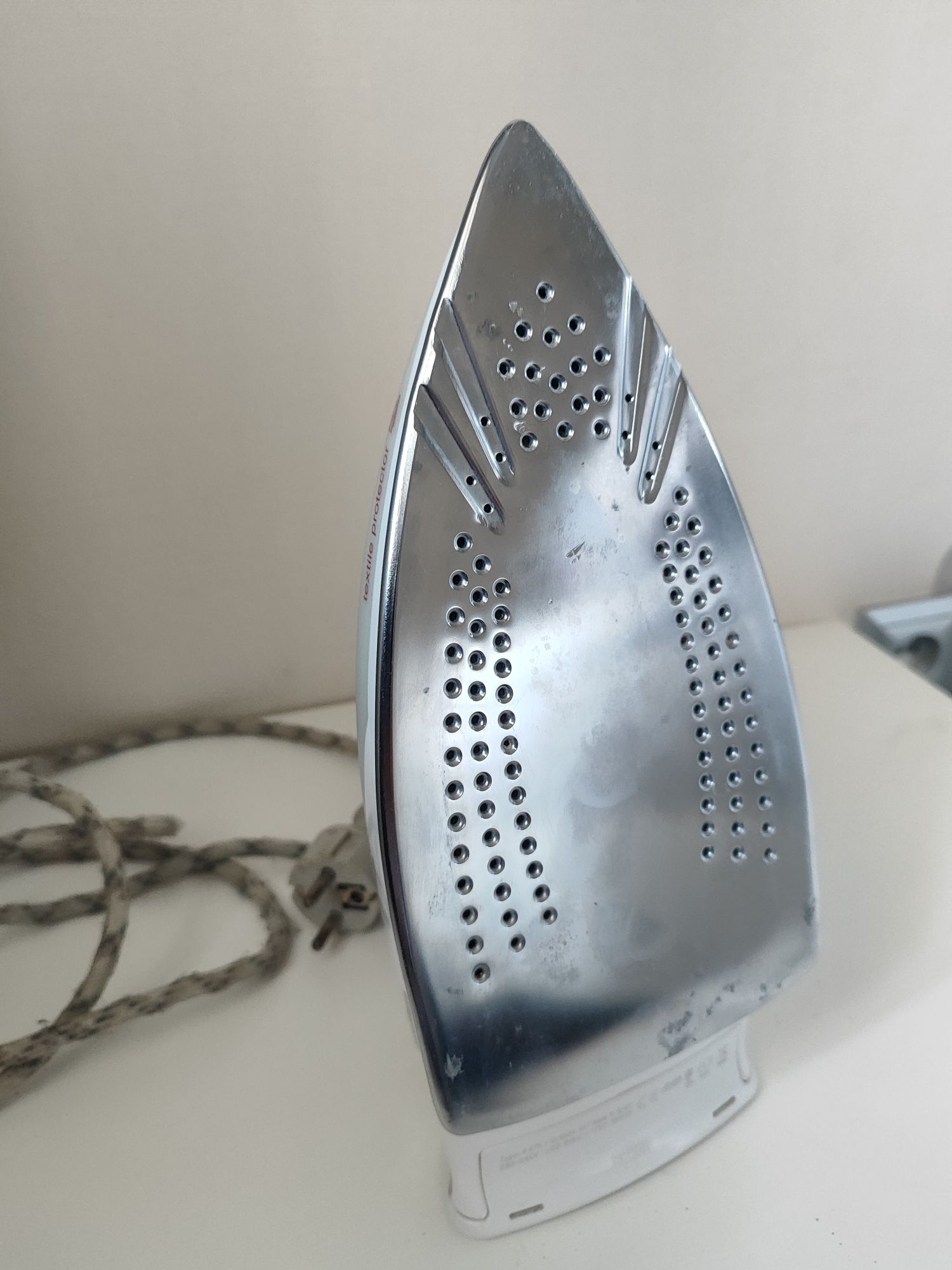Праска Braun 1900w  в робочому стані