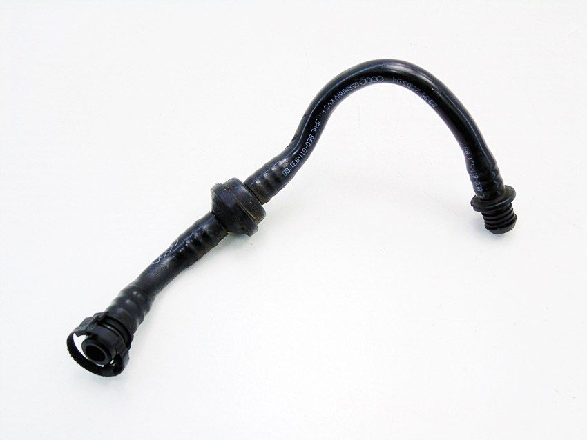 Rurka Przewód Ciśnienia Serwa 2.4 V6 Audi A4 B6 A6 C5 Passat