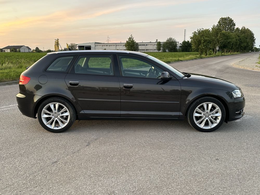 Audi A3 8P 1.6MPI 102KM! Z Niemiec, super stan! 2 kpl. kół! 12/2010!