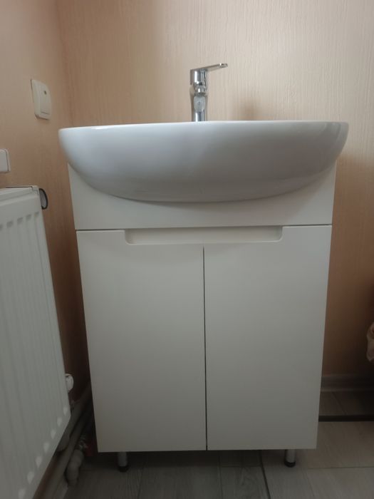 Мийка з тумбою нова