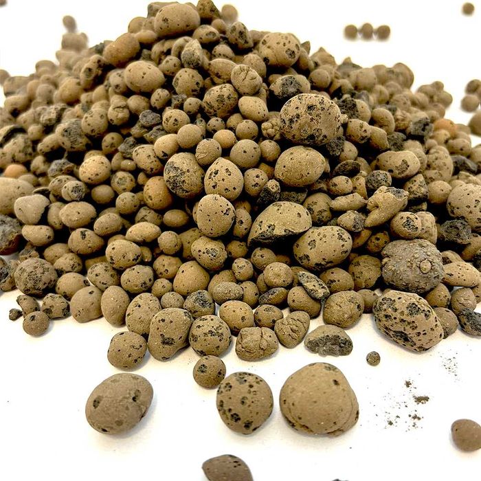 Ziemia kwiatowa ogrodowa podłoże pod trawnik kora obornik bydlęcy torf