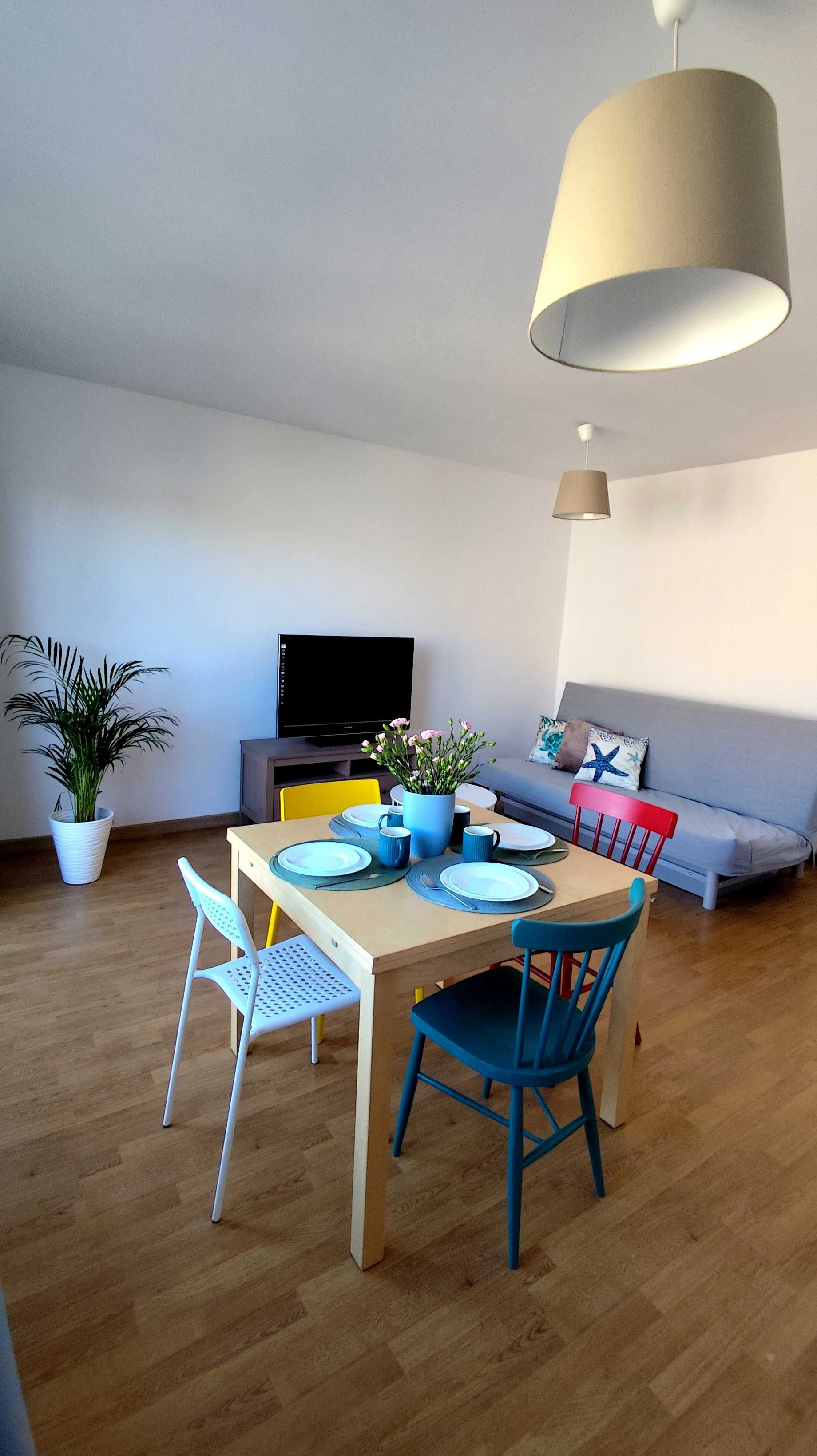 Apartamenty Pokoje Noclegi Wczasy Wakacje Gdynia  3 pok. 53m