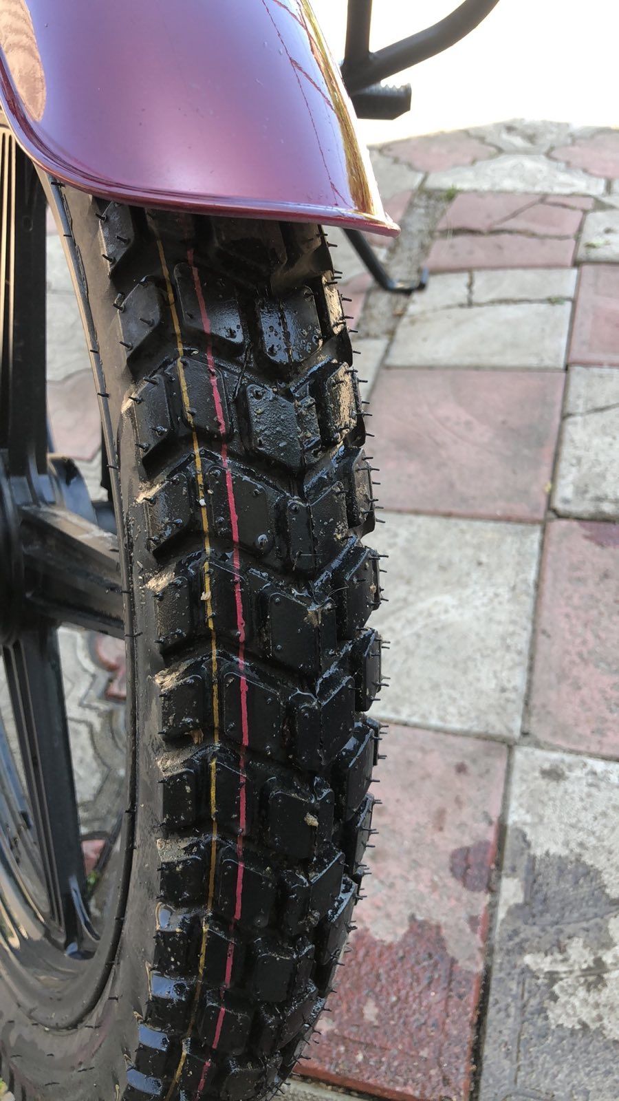 Продам Spark 150 r14.