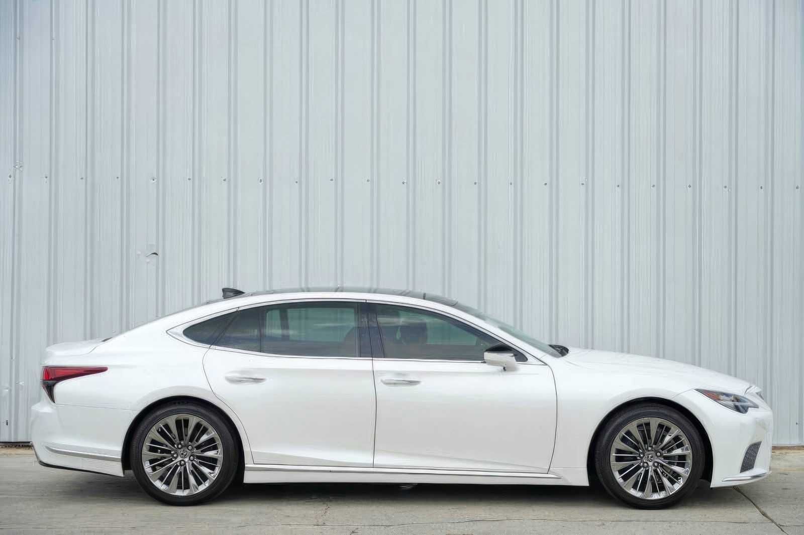 2022 Lexus LS 500