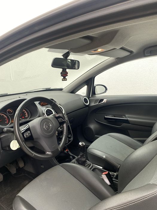 Opel Corsa D - 09