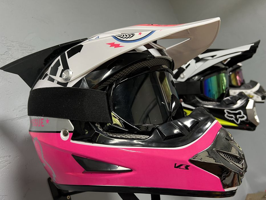 Шолом мото жіночий 55/57 обʼєм голови S