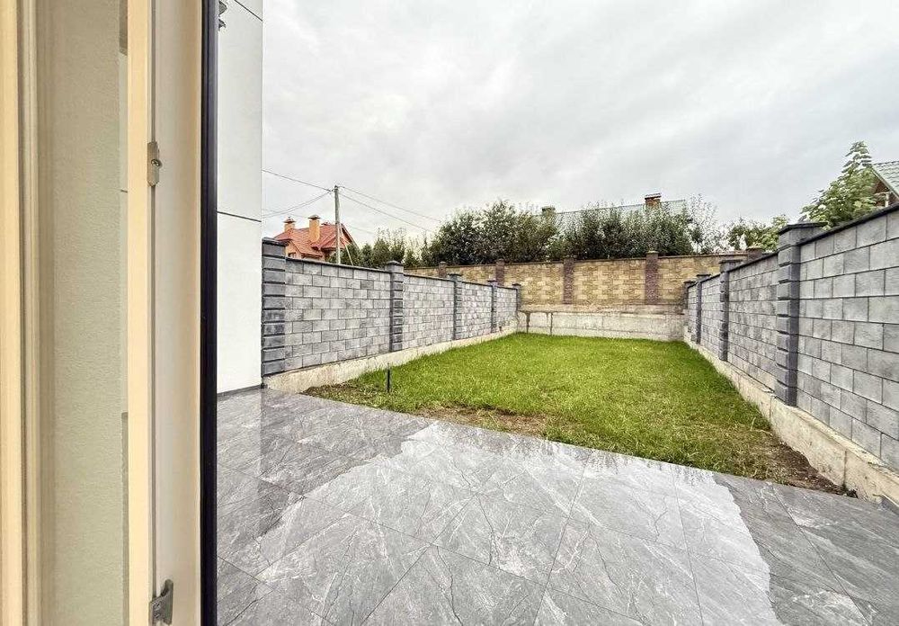 Котедж «Щасливе» з Ремонтом! Ділянка 2,5 сот!