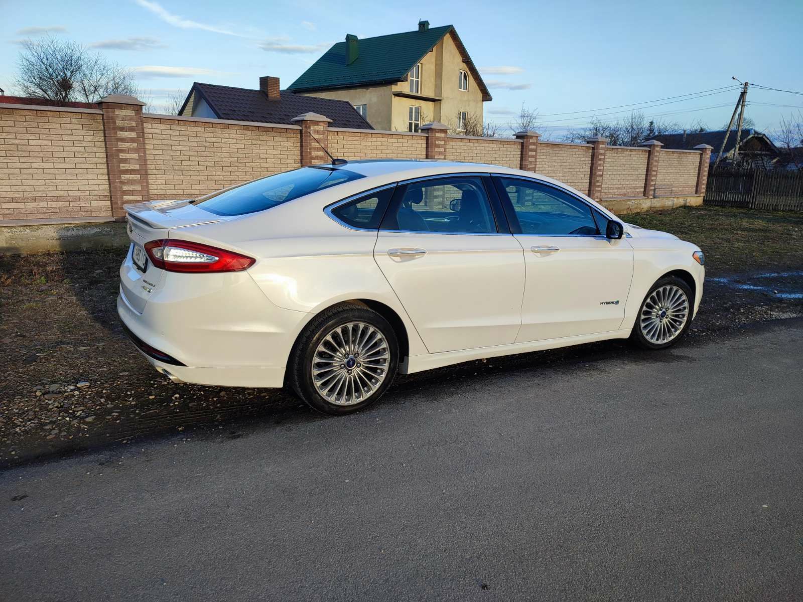 Ford Fusion hybrid Titanium 2014 125kms